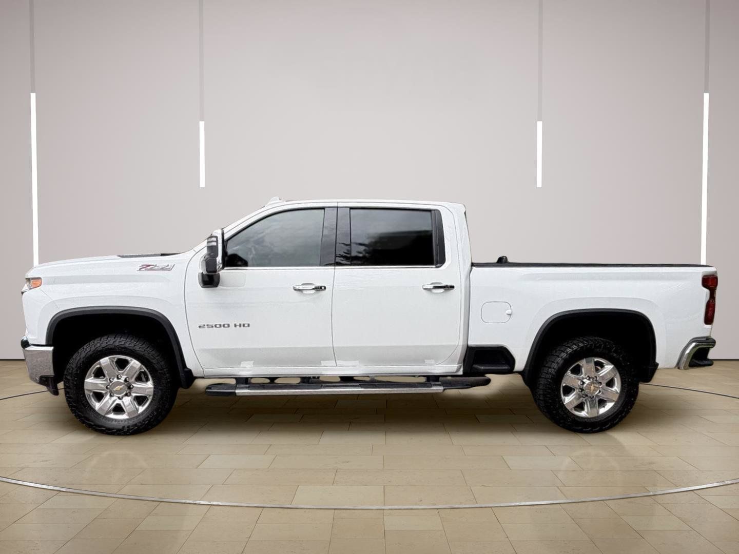Used 2022 Chevrolet Silverado 2500 LTZ w/ LTZ Convenience Package AWD/4WD image 13