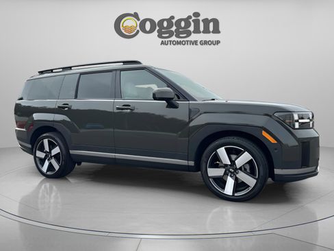 Used 2024 Hyundai Santa Fe Limited AWD/4WD image 7
