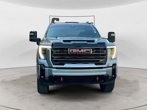 Used 2026 GMC Sierra 2500 AT4 w/ AT4 Premium Plus Package AWD/4WD image 8