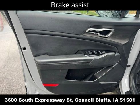 Used 2024 Kia Sportage X-Line AWD/4WD image 18