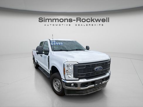 Used 2024 Ford F250 XL w/ XL Chrome Package AWD/4WD image 7