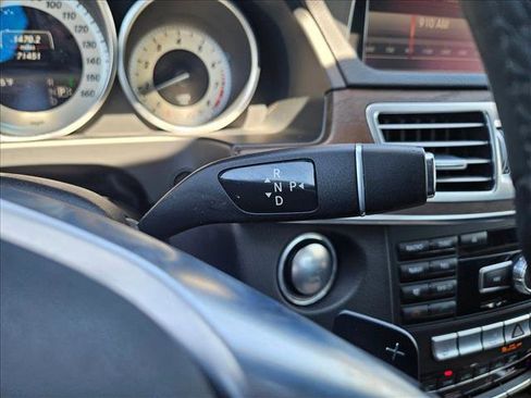 Used 2015 Mercedes-Benz E 350 4MATIC Wagon image 12