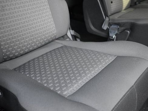 Used 2023 Ford Transit 350 XLT image 30