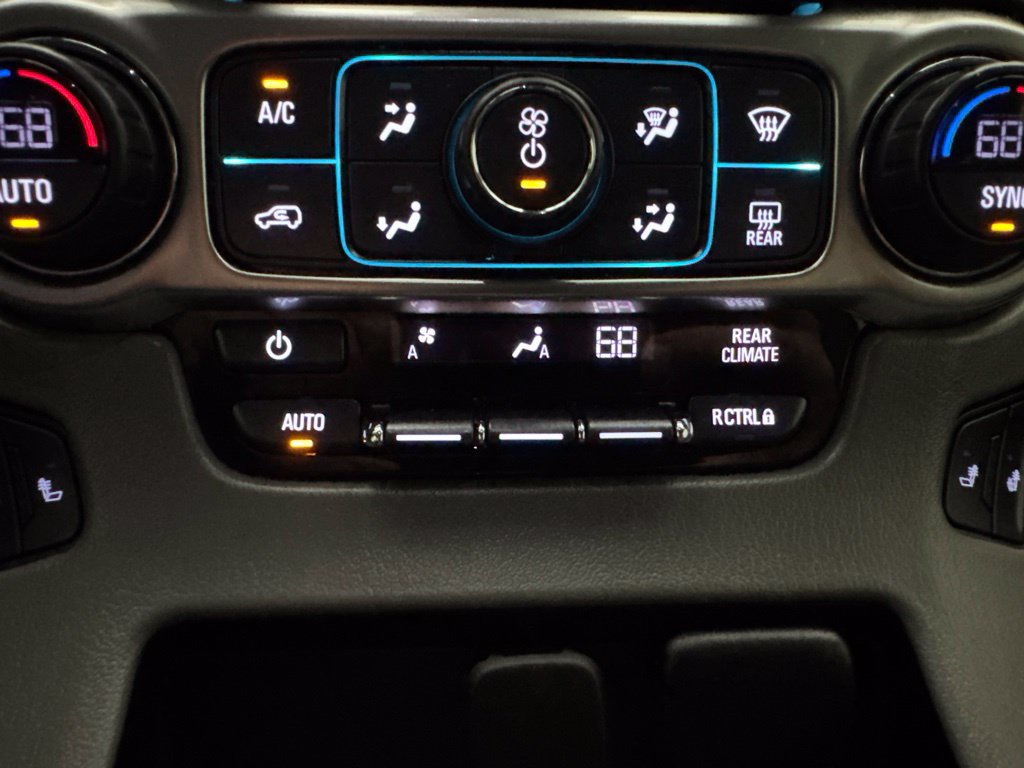 Used 2019 Chevrolet Suburban LT w/ LT Signature Package AWD/4WD image 40