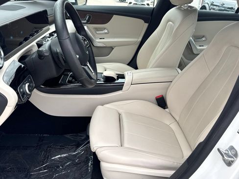 Used 2023 Mercedes-Benz CLA 250 image 24