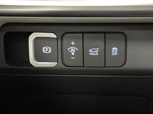 Used 2024 Hyundai Santa Fe SEL image 25