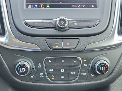 Used 2024 Chevrolet Equinox LT FWD image 20