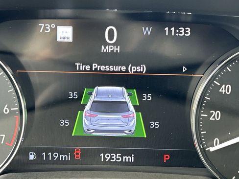 Certified 2022 Buick Envision Essence w/ Technology Package I image 29