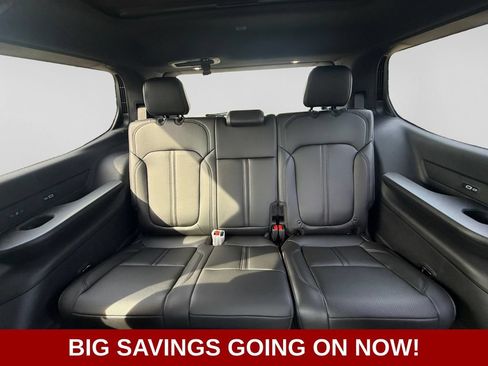 New 2026 Jeep Grand Wagoneer 4WD w/ Quick Order Packge 29V Upland image 39
