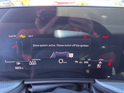 Certified 2025 Audi SQ5 Premium Plus image 20