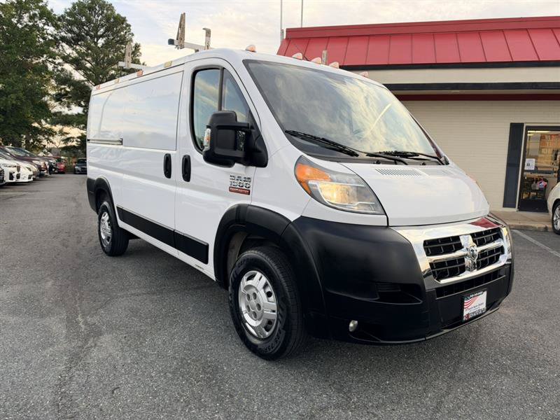 Used 2017 RAM ProMaster 1500 w/ Premium Appearance Group FWD image 3