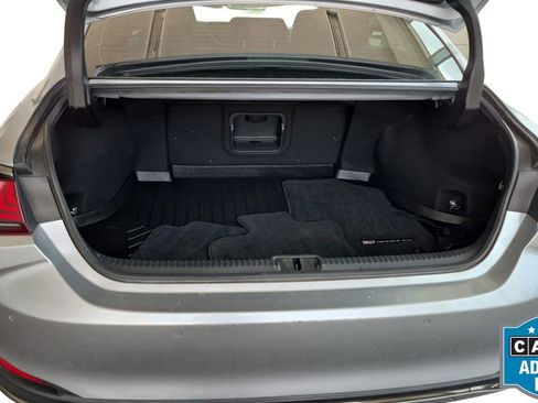 Used 2022 Lexus ES 300h F Sport image 9