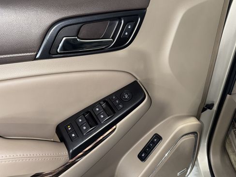 Used 2015 GMC Yukon XL SLT AWD/4WD image 19