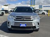 Used 2017 Toyota Highlander Plus image 4