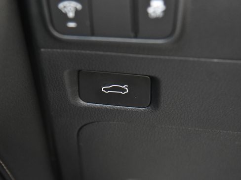 Used 2025 Kia K5 GT-Line w/ GT-Line Premium Package image 39