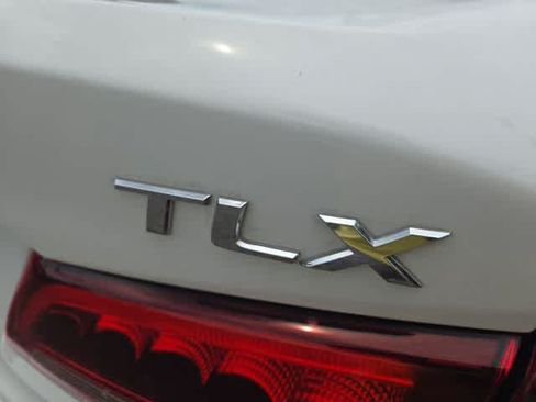 Used 2016 Acura TLX V6 SH-AWD w/ Technology Pkg image 12