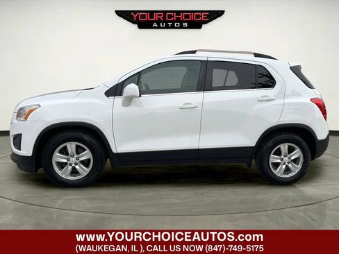 Used 2015 Chevrolet Trax LT FWD image 2