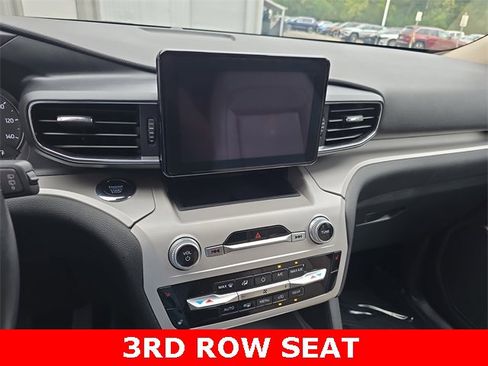 Used 2023 Ford Explorer XLT w/ Equipment Group 202A image 21