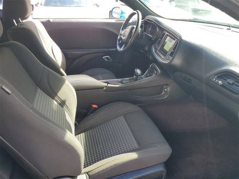 Used 2018 Dodge Challenger SXT w/ Blacktop Package image 13