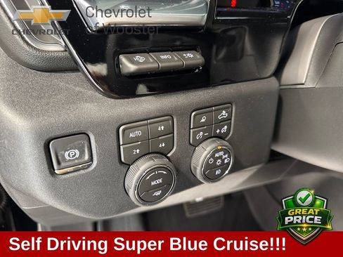 New 2026 Chevrolet Silverado 1500 High Country w/ High Country Premium Package AWD/4WD image 10