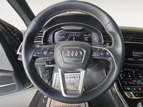 Used 2025 Audi Q7 2.0T Premium Plus w/ Premium Plus Package AWD/4WD image 13