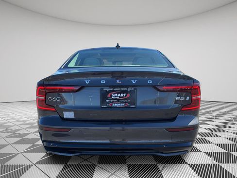 Used 2024 Volvo S60 B5 Plus w/ Climate Package image 17