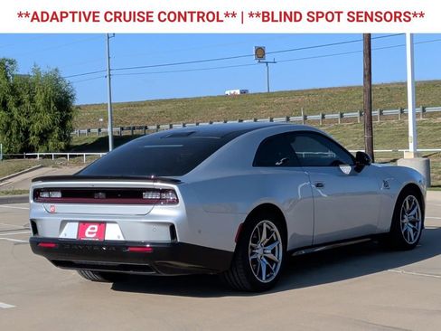 Used 2024 Dodge Charger R/T Scat Pack w/ Plus Group image 8