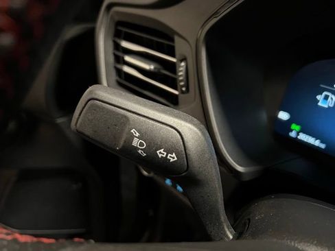 Used 2023 Ford Escape ST-Line Elite w/ Class II Trailer Tow Package image 35