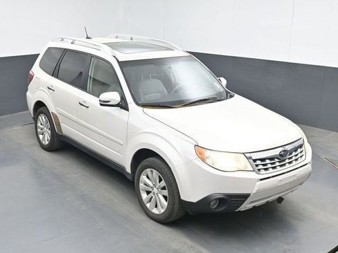 Used 2012 Subaru Forester 2.5X Touring AWD/4WD image 19