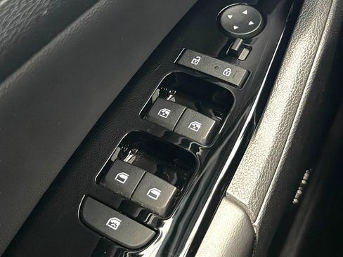 Used 2024 Kia Sportage X-Pro image 23