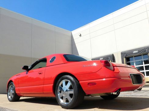 Used 2002 Ford Thunderbird image 4
