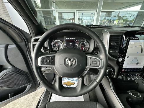 Used 2023 RAM 1500 Big Horn AWD/4WD image 12