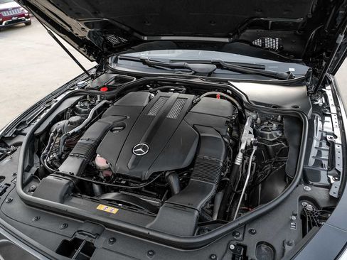 Used 2017 Mercedes-Benz SL 450 image 44