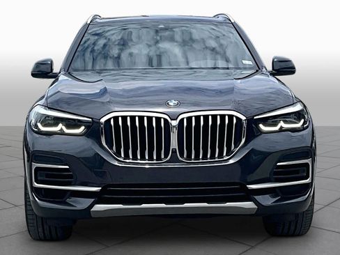 Used 2022 BMW X5 xDrive40i w/ Parking Assistance Package AWD/4WD image 3