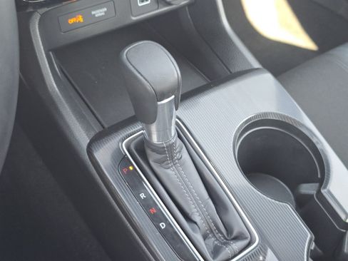 Used 2024 Honda Civic Sport image 28