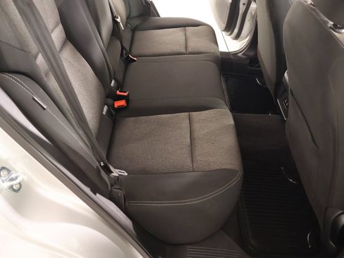 Used 2025 Nissan Rogue SV FWD image 13