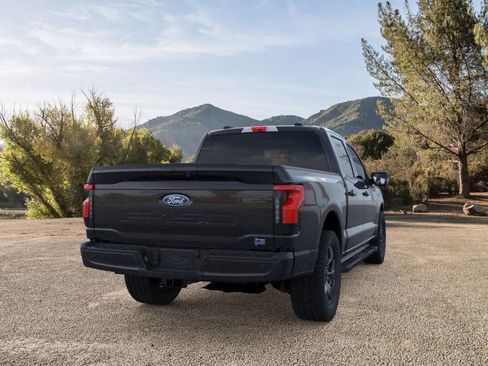 New 2025 Ford F150 Lightning Flash image 8