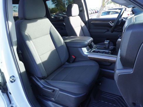 Used 2025 Chevrolet Silverado 1500 LT Trail Boss image 13