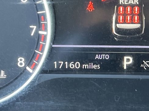 Certified 2024 Nissan Pathfinder S image 9