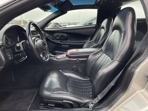 Used 1999 Chevrolet Corvette Coupe w/ Memory Pkg image 16