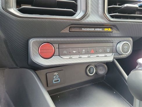 Used 2025 Ford Mustang Coupe image 17