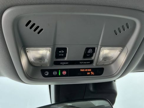 Used 2023 Chevrolet Malibu LT image 50