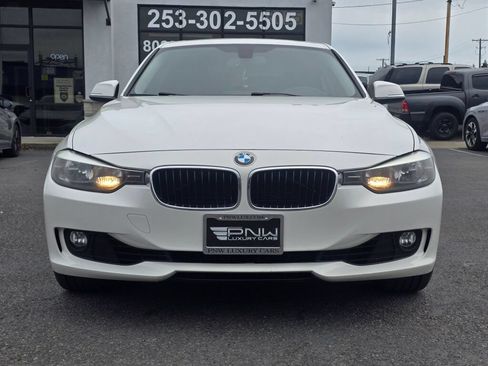 Used 2013 BMW 328i xDrive Sedan AWD/4WD image 3