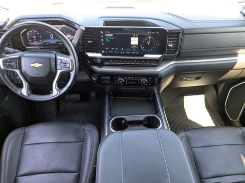 Used 2024 Chevrolet Silverado 2500 LTZ w/ LTZ Plus Package AWD/4WD image 15