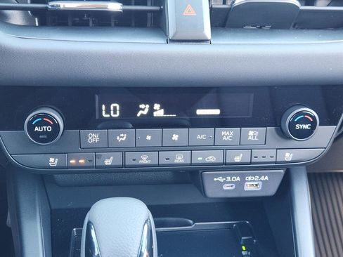 New 2026 Subaru Outback Touring image 14