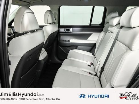 Used 2025 Hyundai Santa Fe SEL image 23