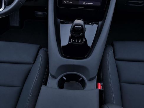 Used 2024 Polestar Polestar 2 AWD/4WD image 19