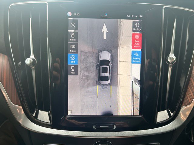 Certified 2025 Volvo S60 B5 Plus AWD/4WD image 26