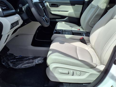 New 2026 Honda Odyssey EX-L image 18
