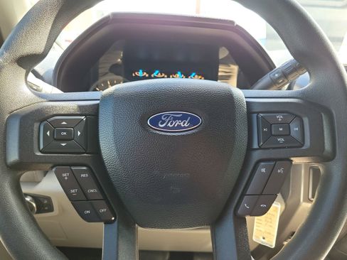 Used 2016 Ford F150 XLT RWD image 22